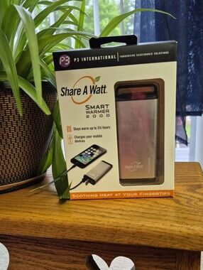 Smart Warmer 2000 Portable Hand Warmer & Power Bank - Gray. NEW IN BOX